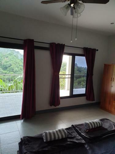 Doi Tung Anisa Homestay