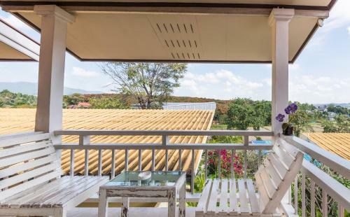 Hotel Chiangrai Lake Hill