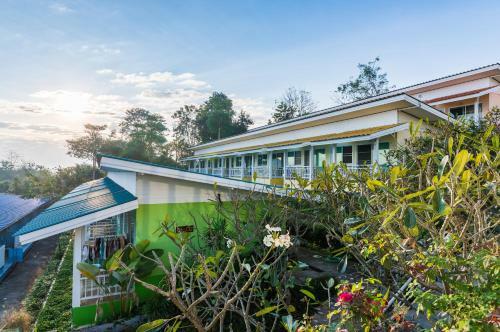 Hotel Chiangrai Lake Hill