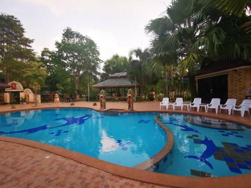 Hotel Rs Phong Riverside Resort