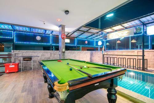 4U Pool Villa