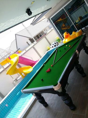 4U Pool Villa