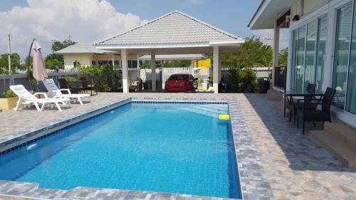 D&j Pool Villa
