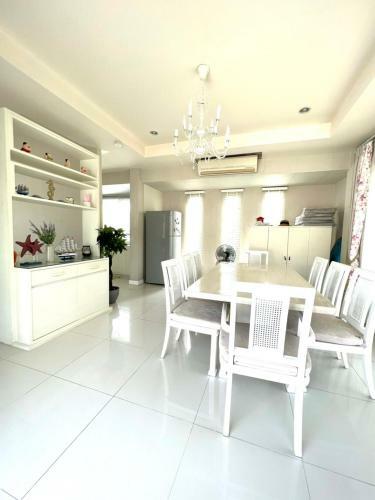 Villa Rim Chaam By Roomquest
