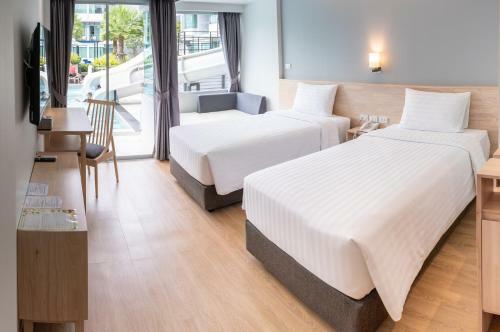 Hotel Bay Window At Sea
