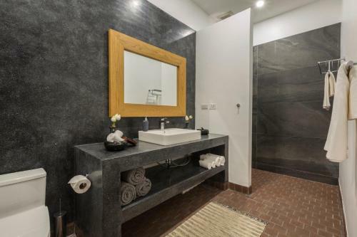 Lemongrass Pool Villa