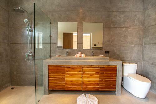 Villa Nirvana 3 Br, 500m From The Beach