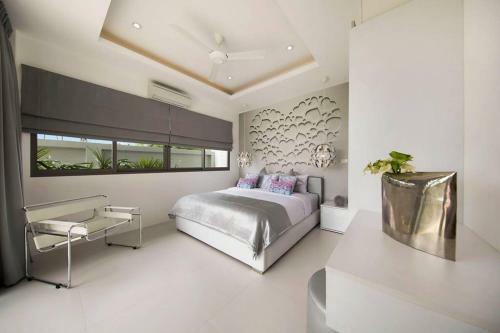 Villa **80% Discount** 2 Bed/2 Bath Single Level, Garden