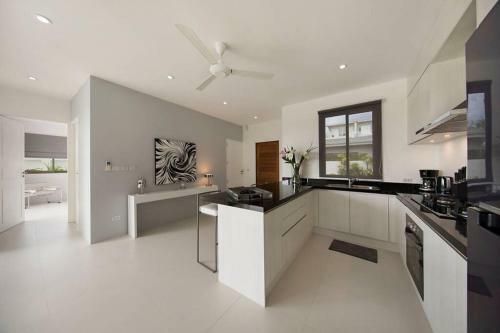 Villa **80% Discount** 2 Bed/2 Bath Single Level, Garden