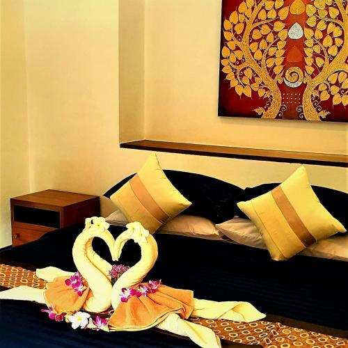 Rocking Chair Palm Villa