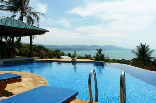 3 Bedroom 300 Degrees Sea View Villa
