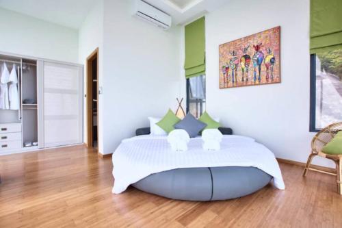 4 Bedroom Simply Stunning Sea View Villa ~ Chaweng