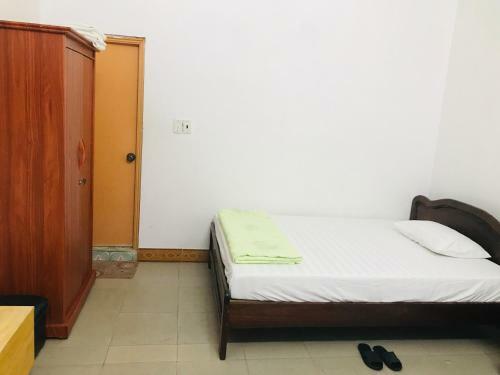 Hostal Nh� Ngh? T? Linh ( Tu Linh Motel)