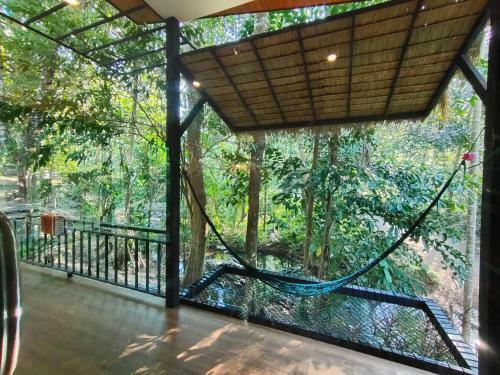 Hotel Ingtara At Lanta Resort