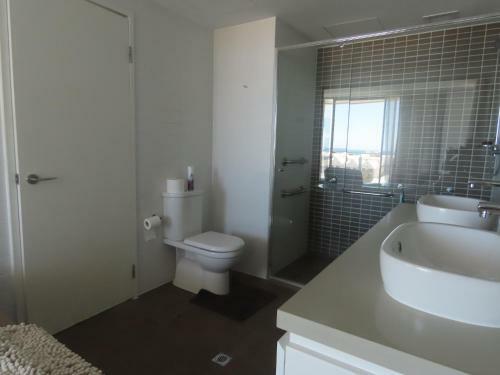 Luxury Apartment Overlooking Mandurah