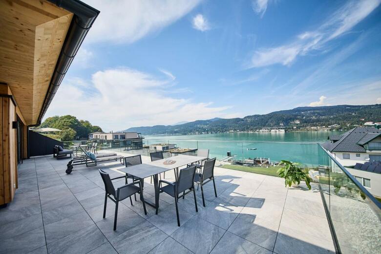 Hotel Lamplhof - Lichtpfad W�rthersee
