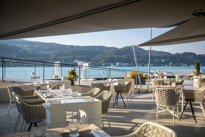 Hotel Lamplhof - Lichtpfad W�rthersee