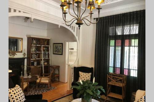 Maleny Country House - Queenslander On Acreage