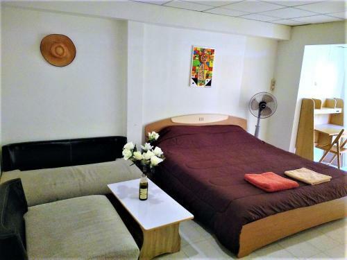 Apartamento Hin Nam Sai Suay Condominium