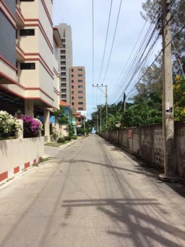 Hua Hin Near Beach 1