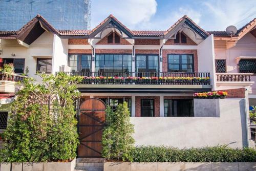 Seatown Huahin Poolvilla