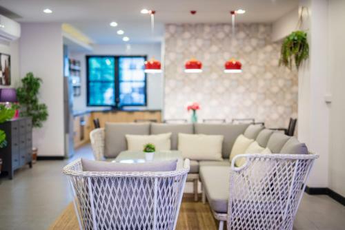 Seatown Huahin Poolvilla