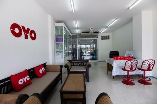 Hotel Oyo 908 Sabai Place