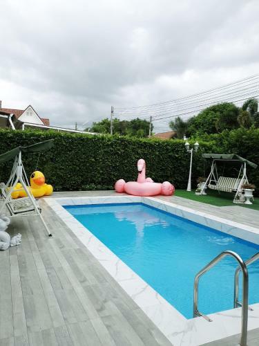 Little Home Poolvilla