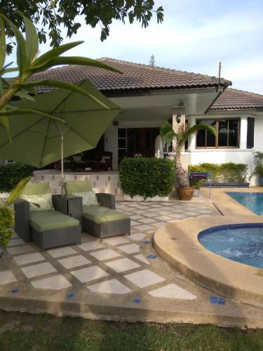 Laguna Villa 2