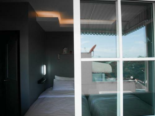 Varietyd-dayhostel Huahin