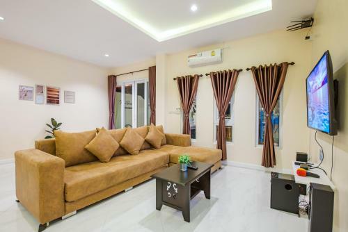 Villa Baan Bussarin (b5) Huahin88