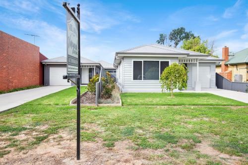 Milawa Vineyard Views - Guesthouse 2