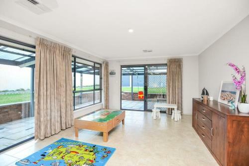 Family Vibes By Middleton Beach- Free Wifi