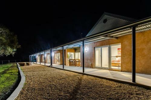 Villa Brockenchack Retreat Bed & Breakfast