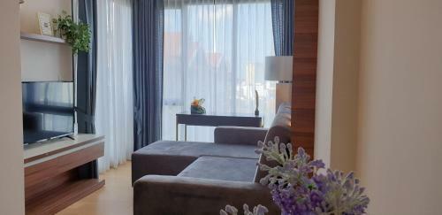 Apartamento The Astra Chiang Mai