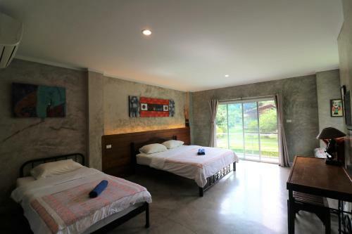 Gongkaew Huenkum Hotel