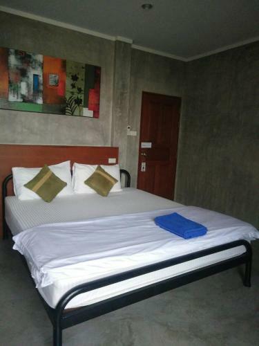 Gongkaew Huenkum Hotel