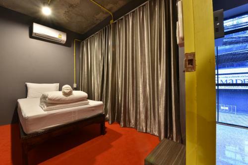 248 Street Hostel