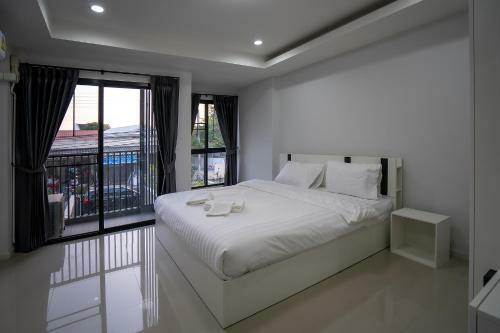 Hostal Le Bis Home