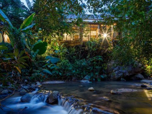 Villa Voraman Hut