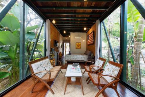 Villa Voraman Hut
