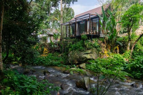 Villa Voraman Hut