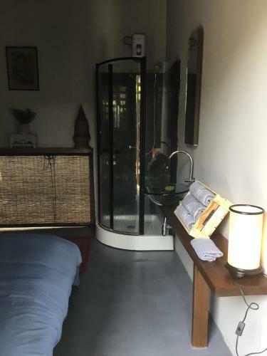 Hotel Baba Pim Villa