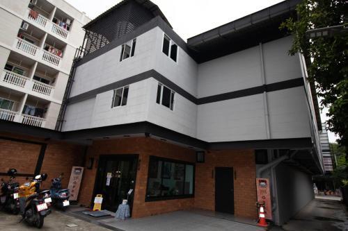 The 168 Gallery Residence And Hotel