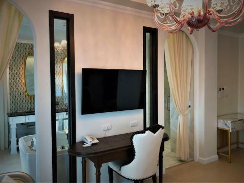 Nanta Glam Cm Hotel & Residences