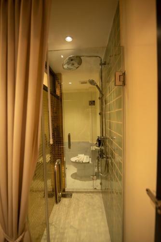 Nanta Glam Cm Hotel & Residences
