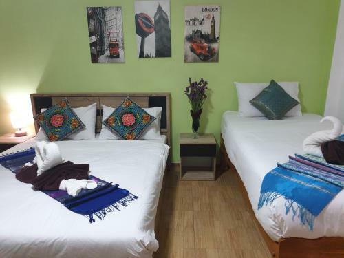 Hostal Krong House