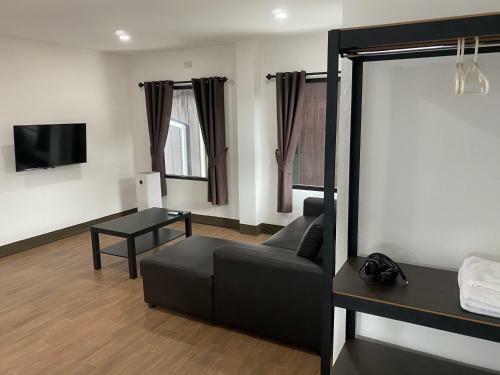 Baan 9 Muang Small House