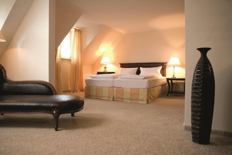 Hotel Schloss Reinach