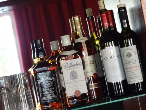Hostal Hotel Garni Arcis
